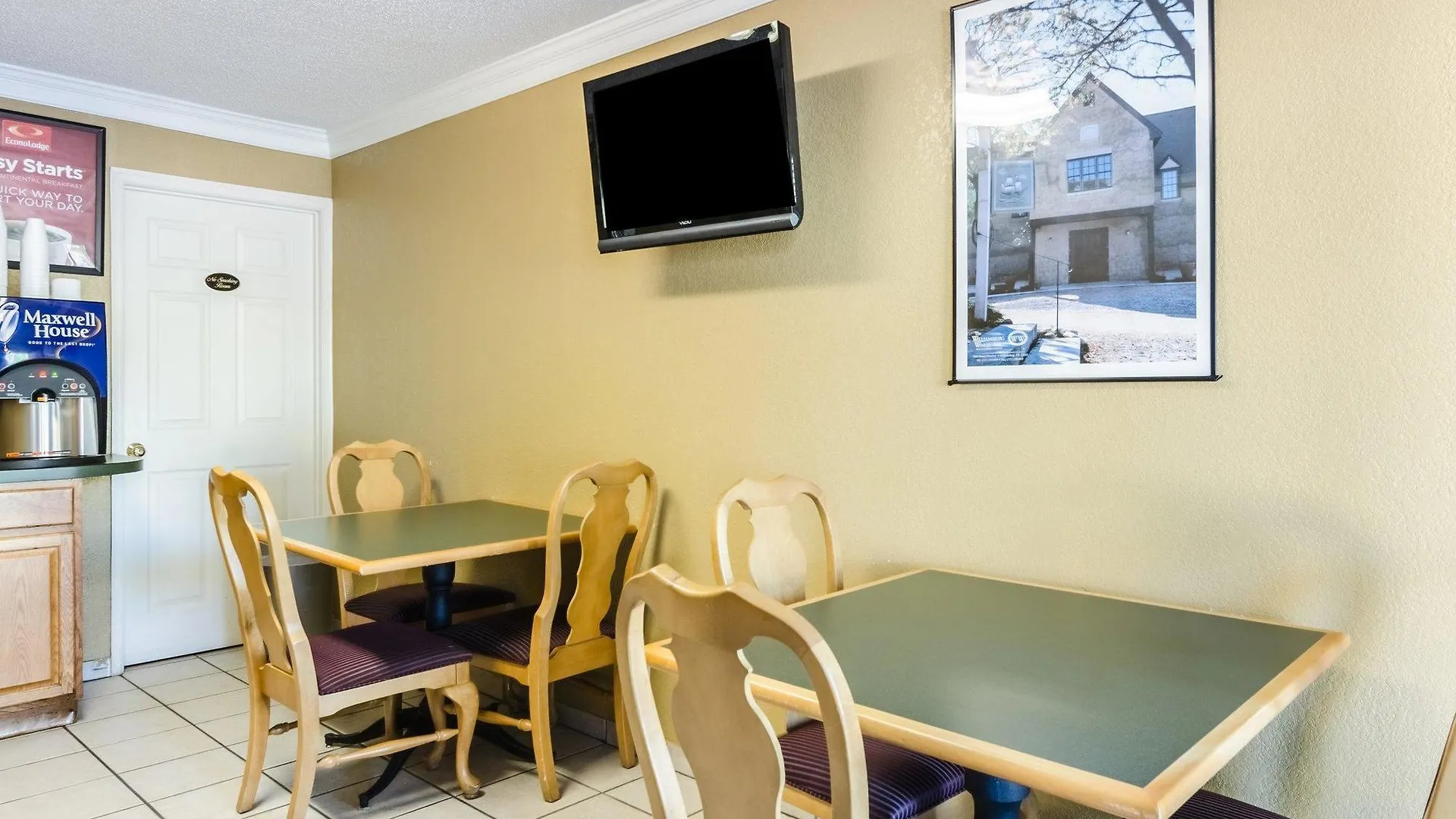 Econo Lodge Historic Area Williamsburg 0*,  ABD