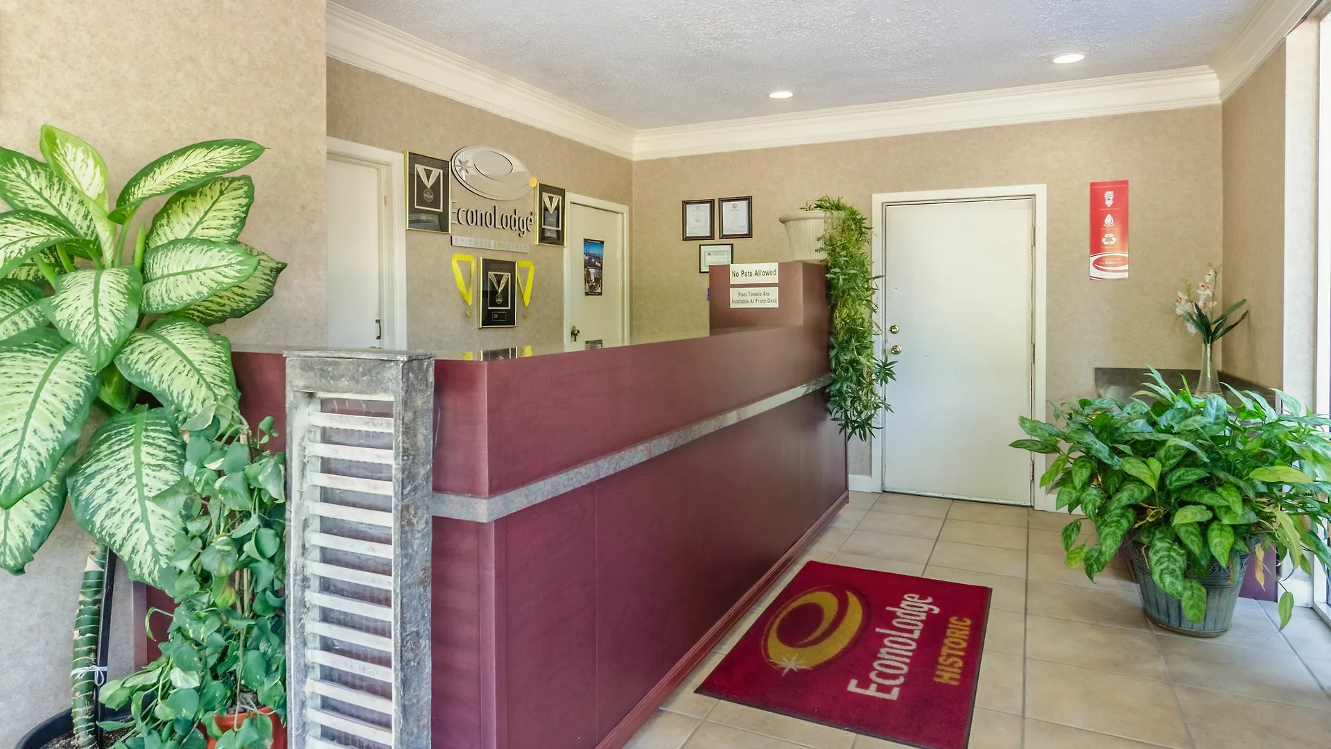 Econo Lodge Historic Area Williamsburg